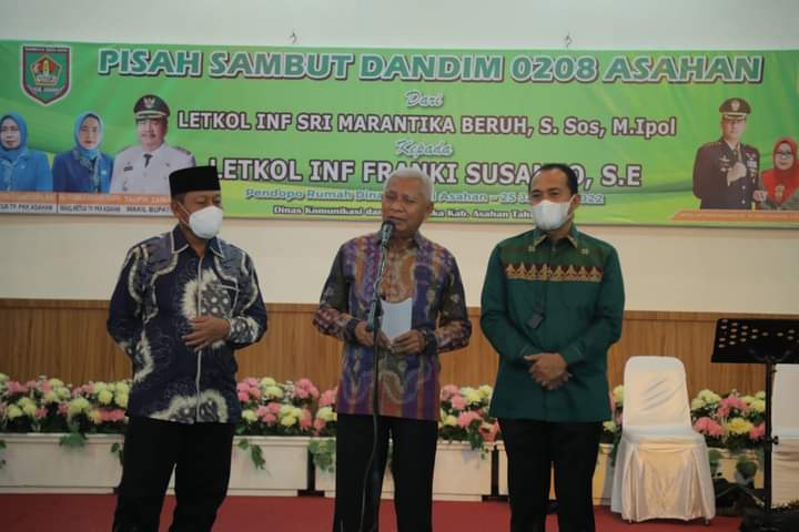 Bupati Asahan saat menyampaikan sambutannya pada acara pisah sambut Dandim 0208/Asahan