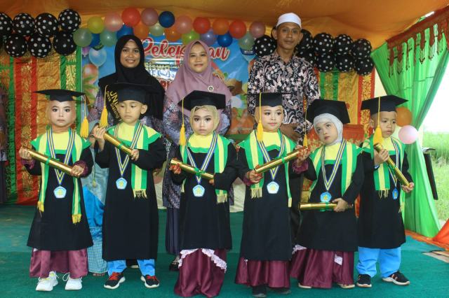 PAUD Ariqa Fatina Desa Sialang Panjang Melepas Siswa Siswi Angkatan VIII T.A 2021/ 2022