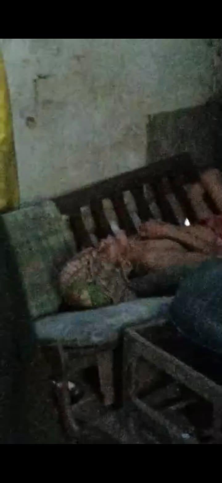 Komunitas Jumat Berbagi Sambangi Sepasang Lansia Yang Hidup Sangat Memprihatinkan