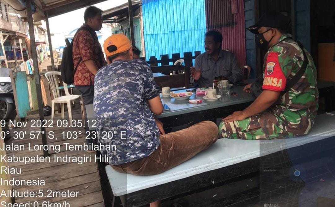 Jalin Komsos, Sertu P Siregar Ingatkan Warga Menjaga Keamanan Dilingkungan Masing-masing 